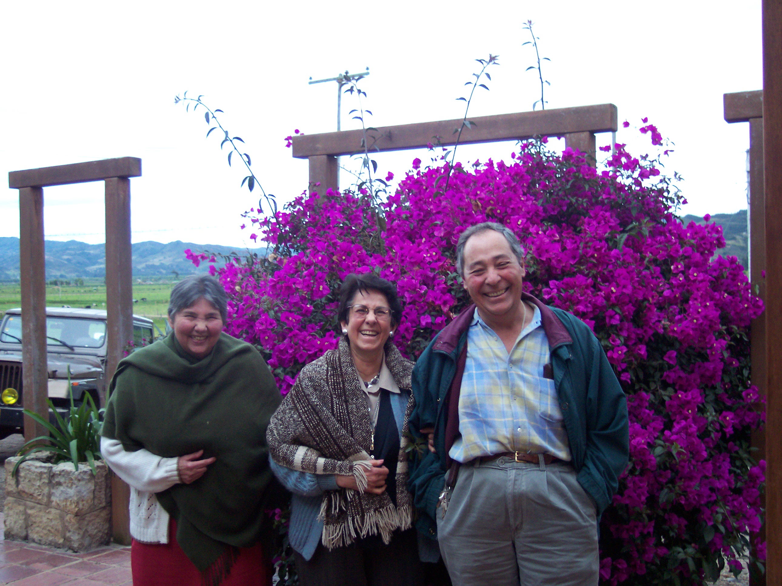 Papi, Mami & Maru Colfrance Oct 04